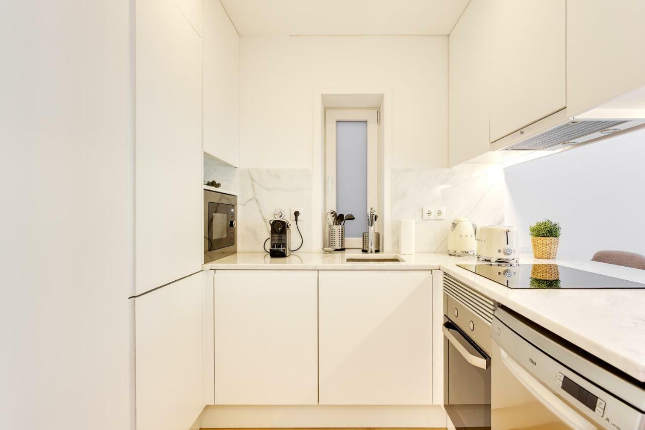 Wood Premium Downtown Apartment By Da'Home Порто Екстериор снимка